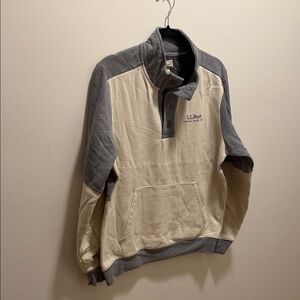L.L. Bean Men's Gray and Cream Button Up Sweater